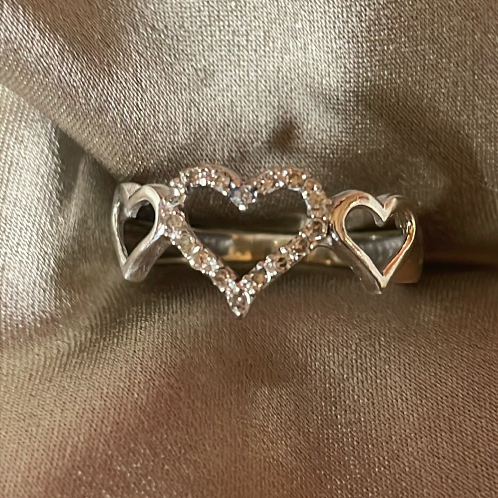 Solid 14k White Gold Natural Diamond Triple Heart Ring Sz 5